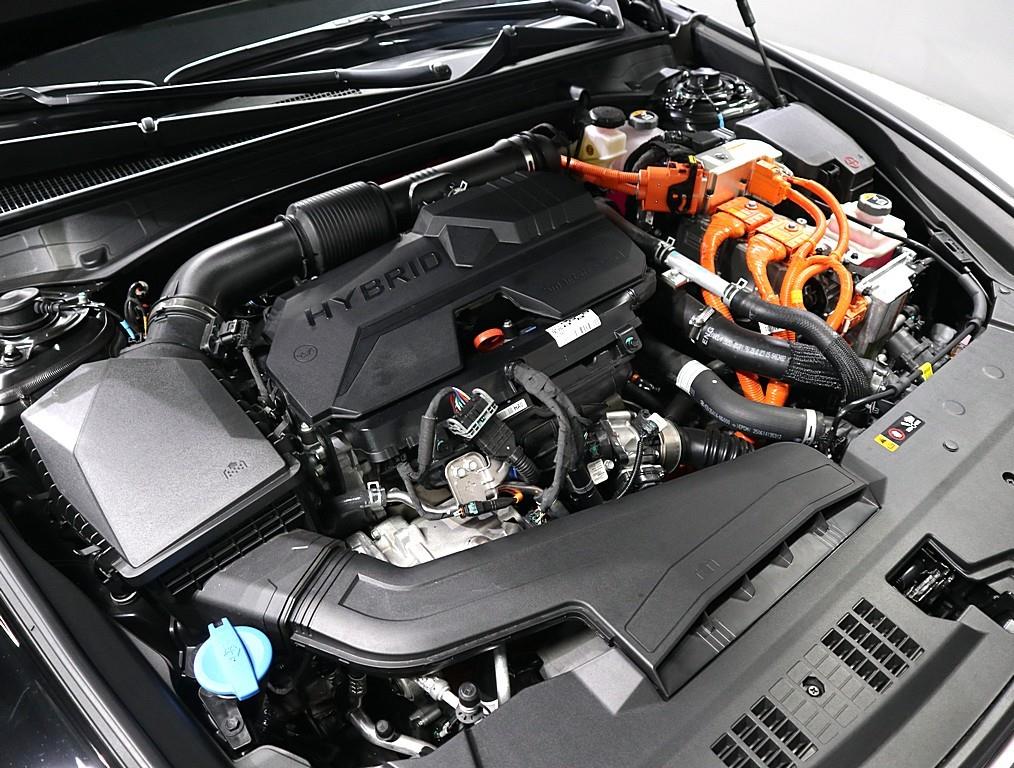 HYUNDAI Grandeur - Vista 6