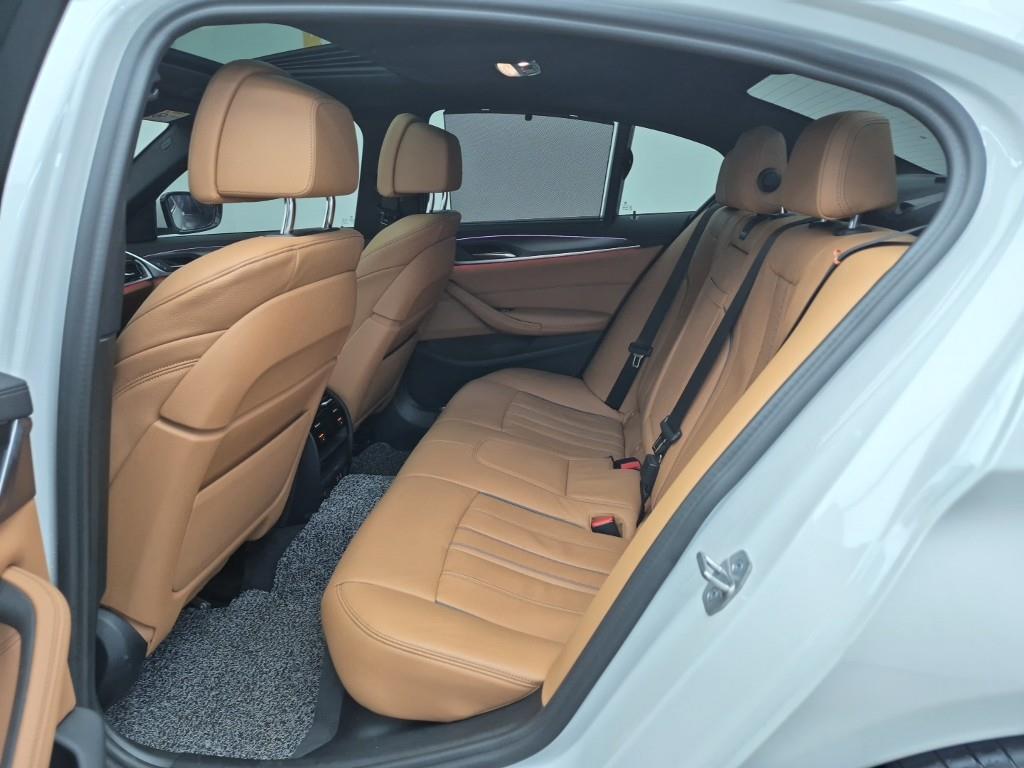 BMW 5 Series - Vista 12