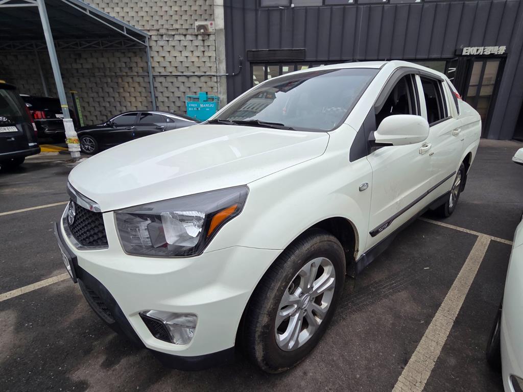 Ssangyong Korando 2016 Blanco - Importación desde Corea - HF Imports Iquique - Foto 1