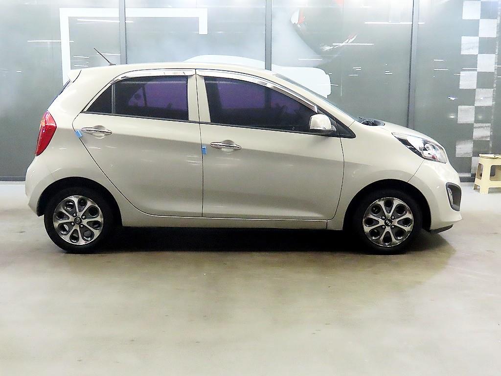 KIA Morning - Vista 3