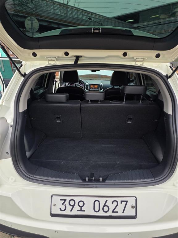 Ssangyong Tivoli - Vista 7