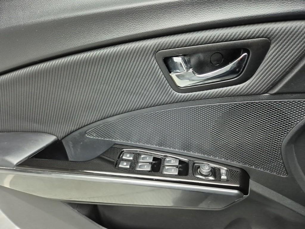 Ssangyong Tivoli 2022 Azul - Importación desde Corea - HF Imports Iquique - Foto 18