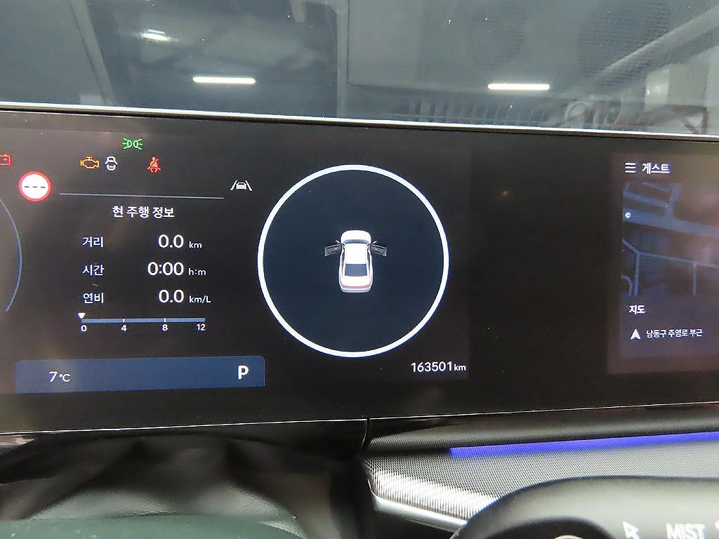 HYUNDAI Grandeur - Vista 11