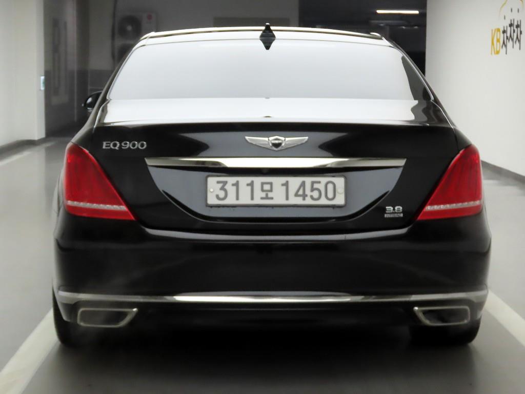 Genesis EQ900 - Vista 3