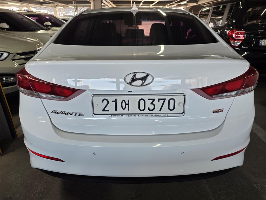 HYUNDAI Avante 2017 Blanco - Importación desde Corea - HF Imports Iquique - Foto 17