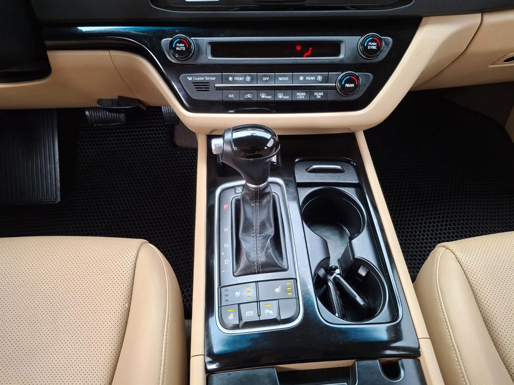 KIA Carnival 2015 Blanco - Importación desde Corea - HF Imports Iquique - Foto 18