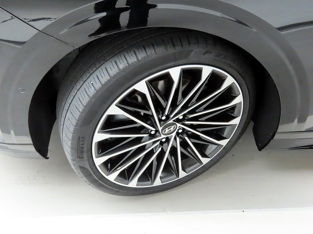 HYUNDAI Grandeur 2023 Negro - Importación desde Corea - HF Imports Iquique - Foto 19