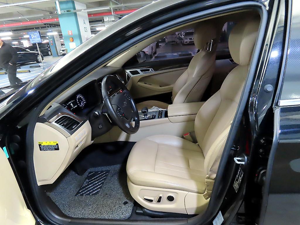 Genesis G80 - Vista 6