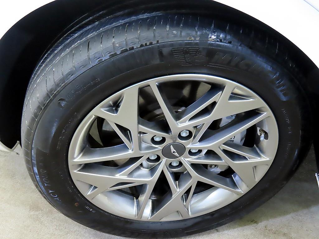 Genesis GV70 2023 Blanco - Importación desde Corea - HF Imports Iquique - Foto 20