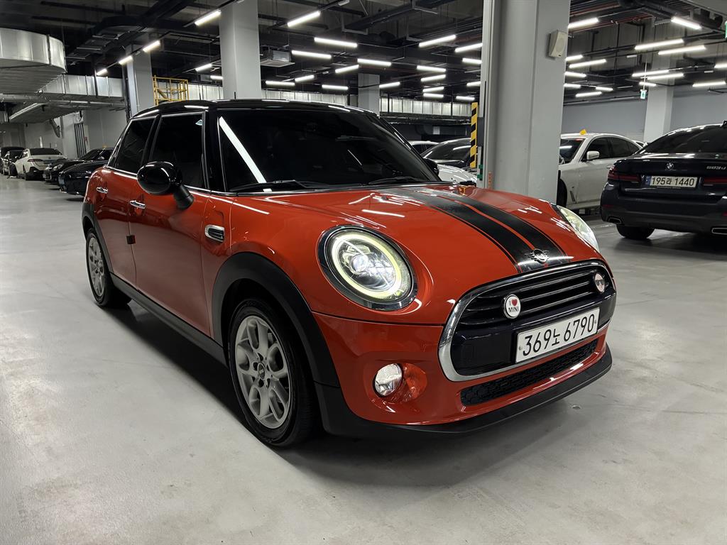 Mini Cooper - Vista 3