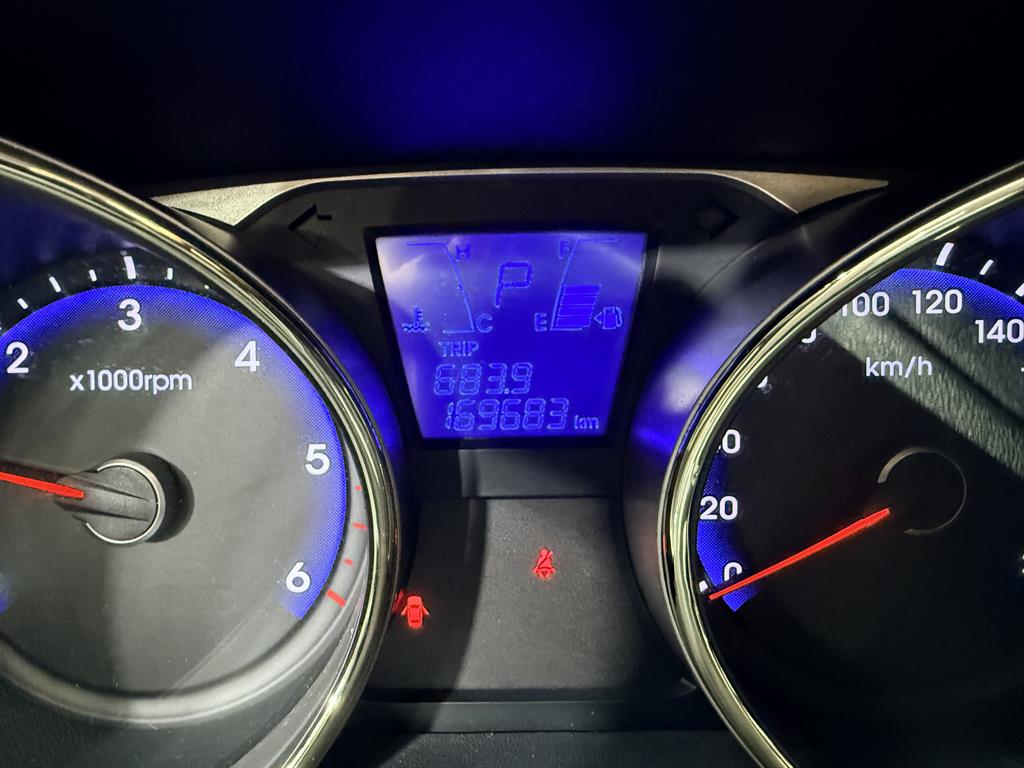 HYUNDAI Tucson - Vista 10