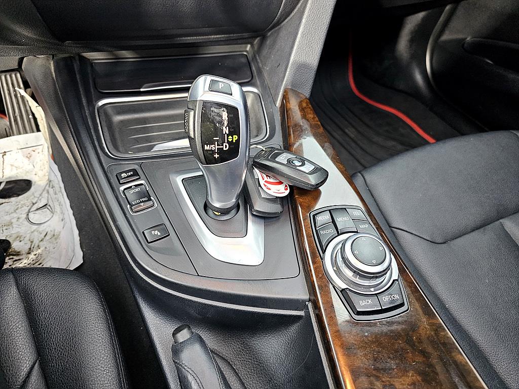 BMW 3 series 2013 Negro - Importación desde Corea - HF Imports Iquique - Foto 15