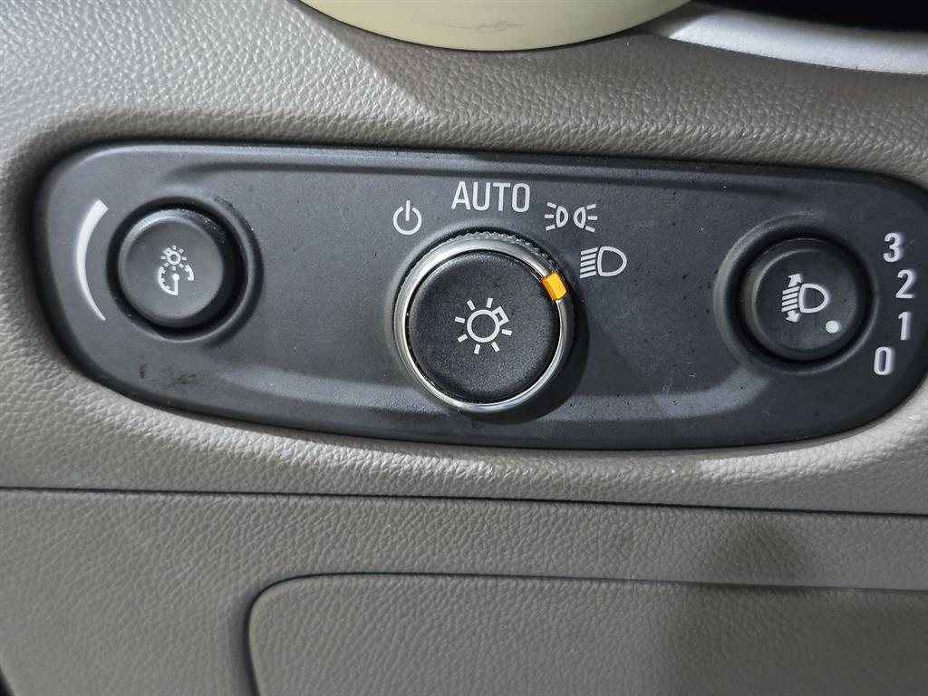 Chevrolet Malibu - Vista 8