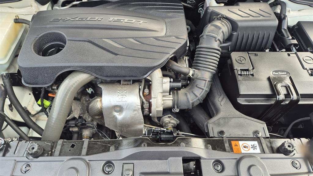 Ssangyong Tivoli - Vista 3