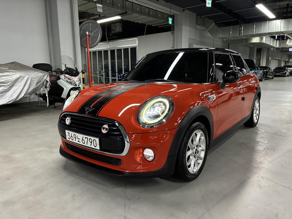 Mini Cooper - Vista 2