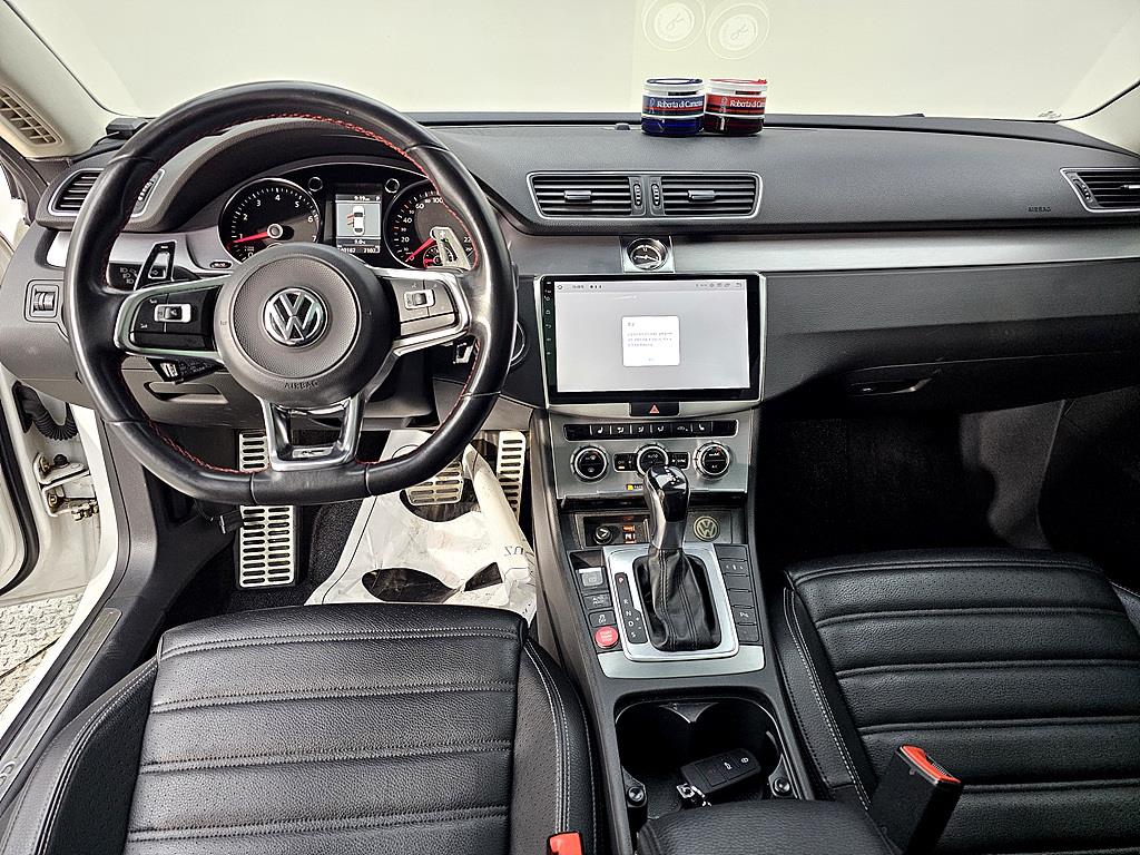 Volkswagen CC - Vista 5