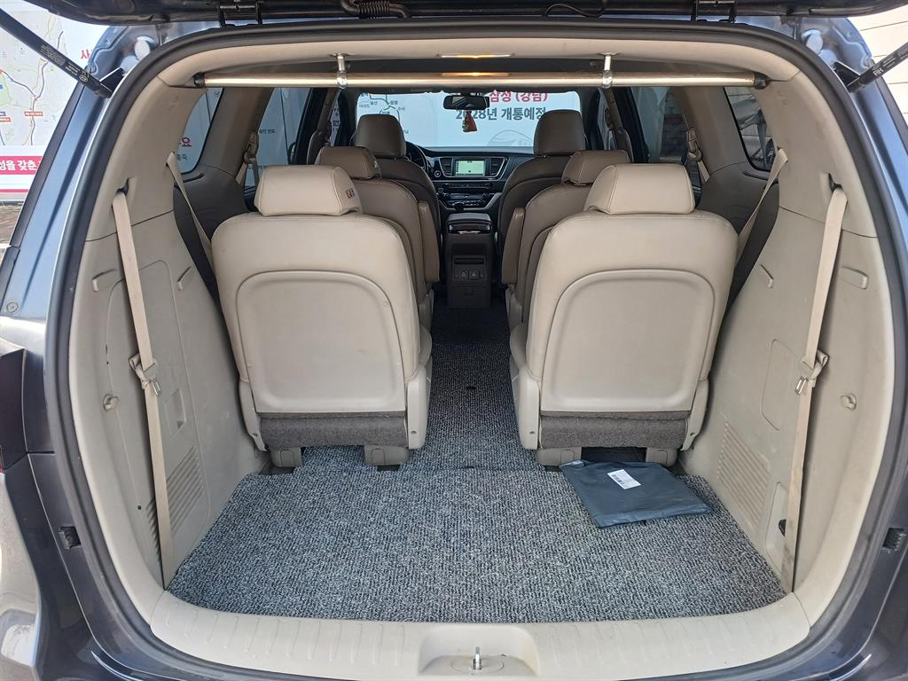KIA Carnival 2015 Gris - Importación desde Corea - HF Imports Iquique - Foto 17