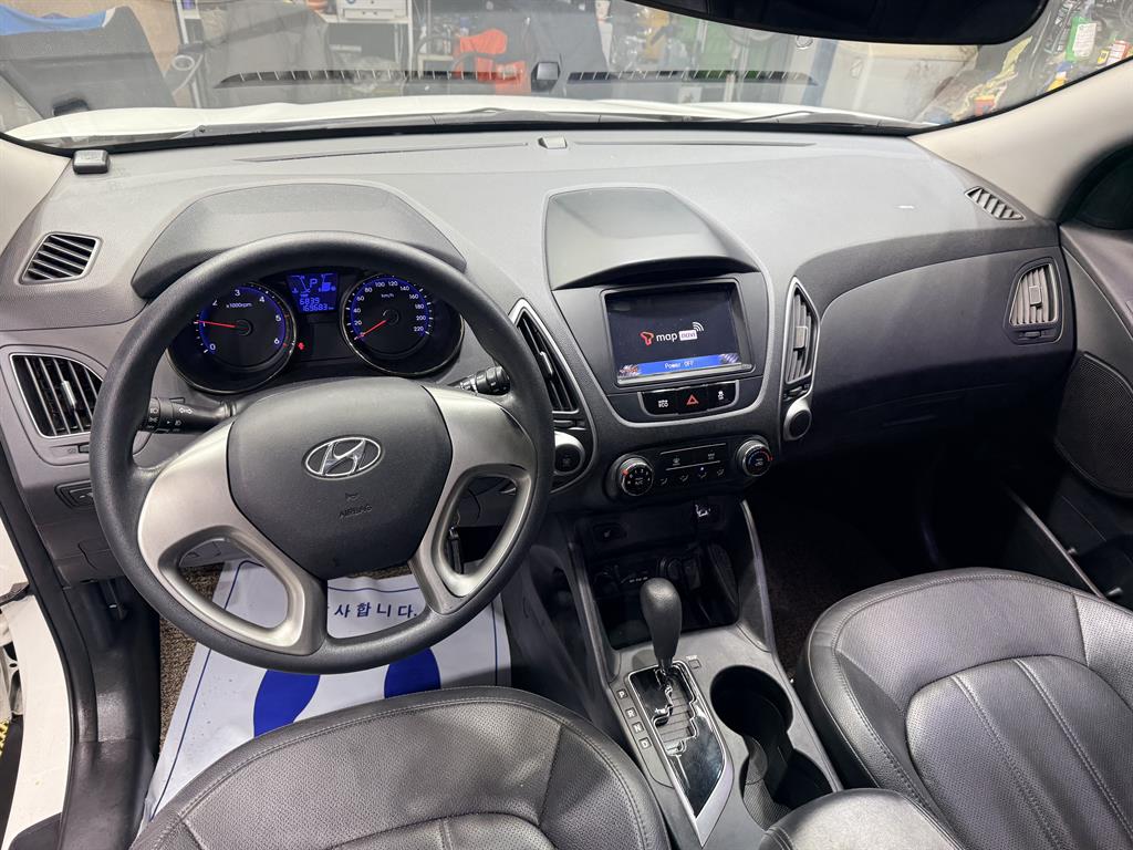 HYUNDAI Tucson - Vista 6