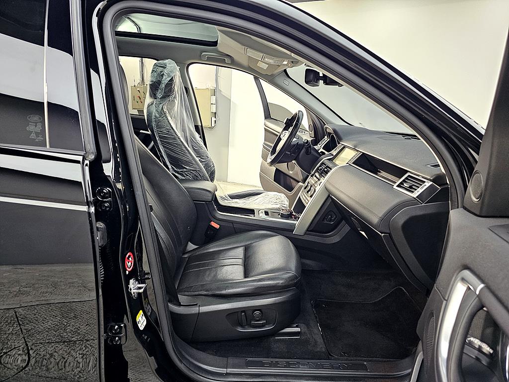 Land Rover Discovery Sports - Vista 11