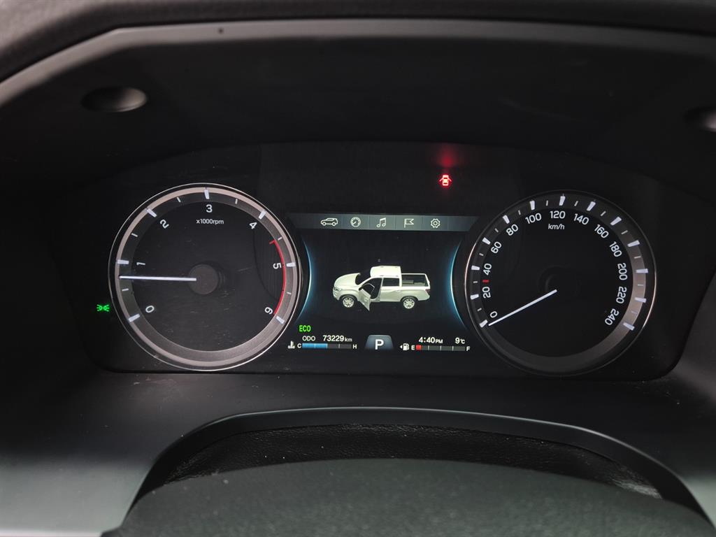 Ssangyong Rexton - Vista 6