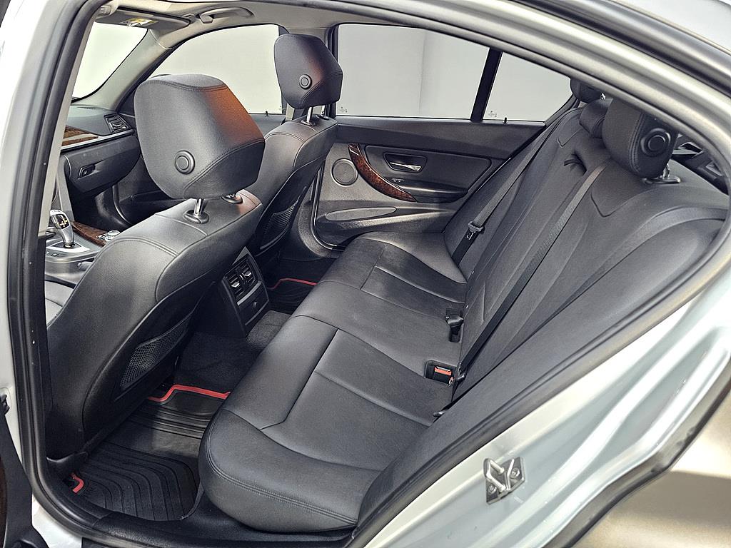 BMW 3 series - Vista 9