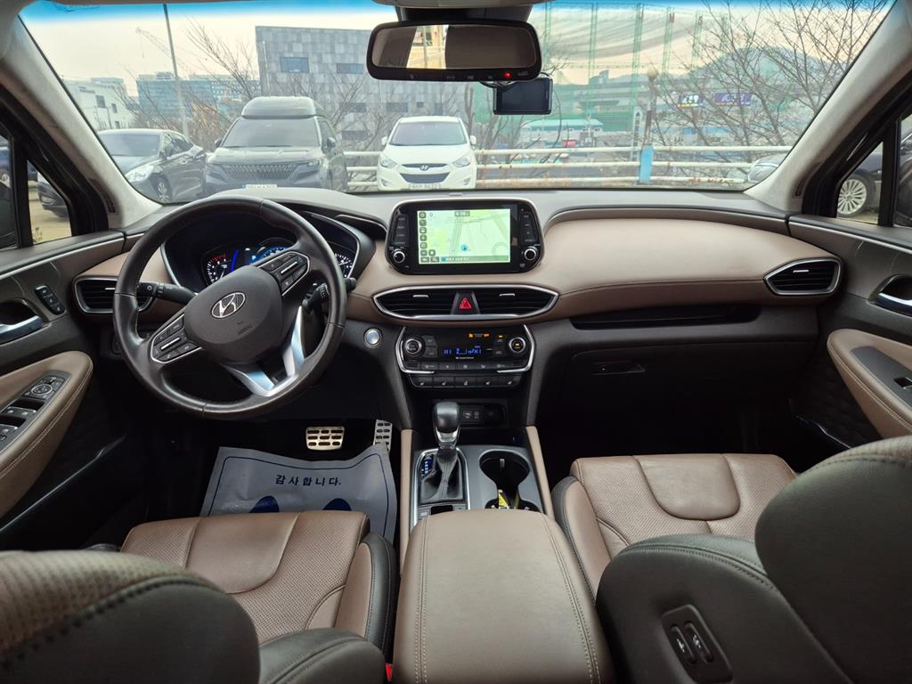 HYUNDAI Santa Fe - Vista 9