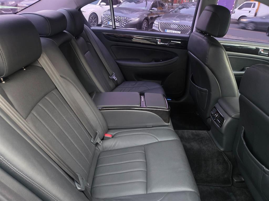 HYUNDAI Genesis 2012 Gris - Importación desde Corea - HF Imports Iquique - Foto 17