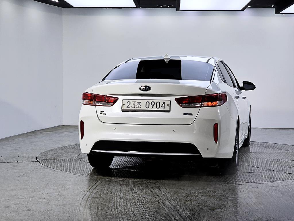 KIA K5 - Vista 3
