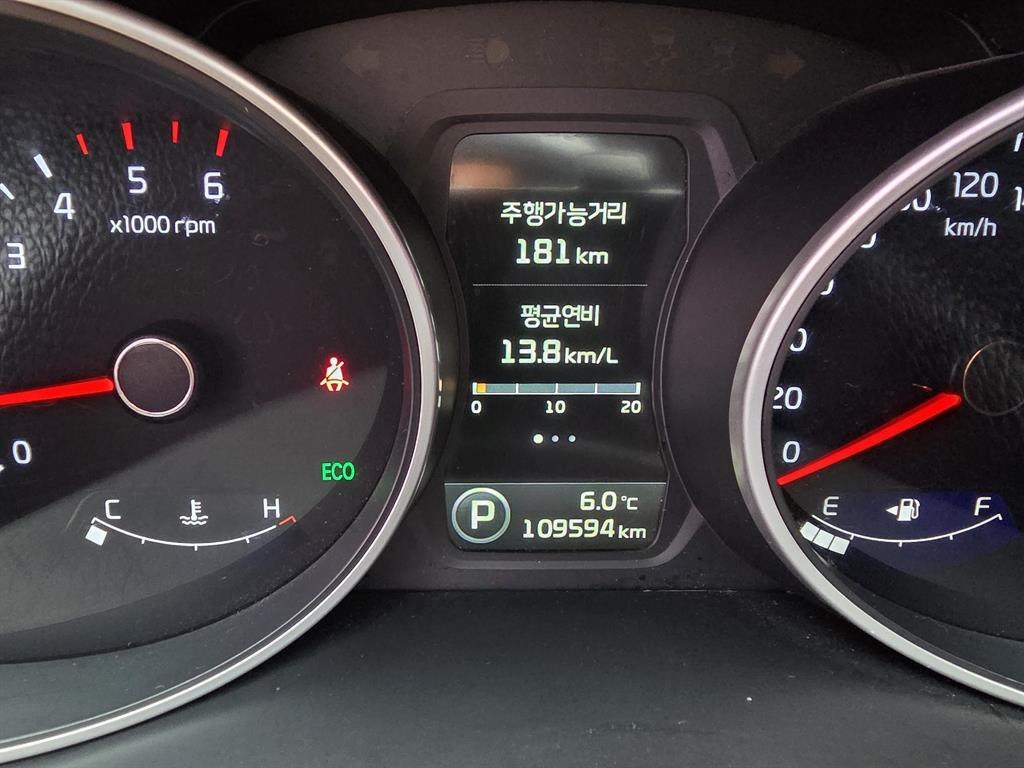 KIA Sportage - Vista 8