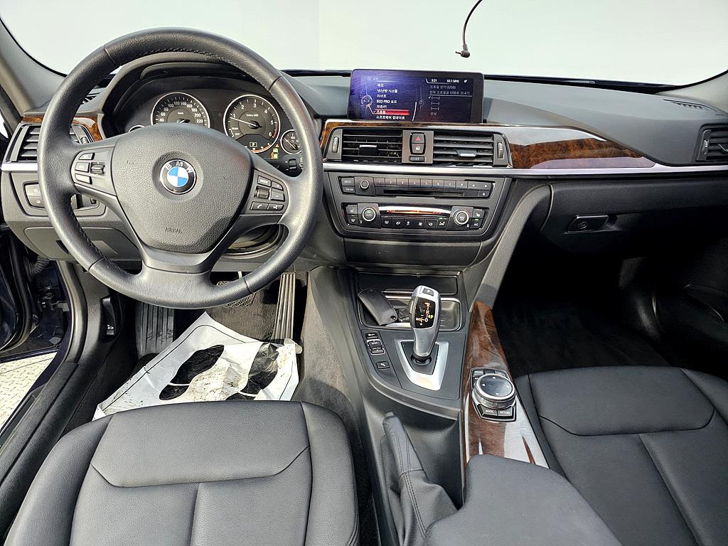 BMW 3 series - Vista 5