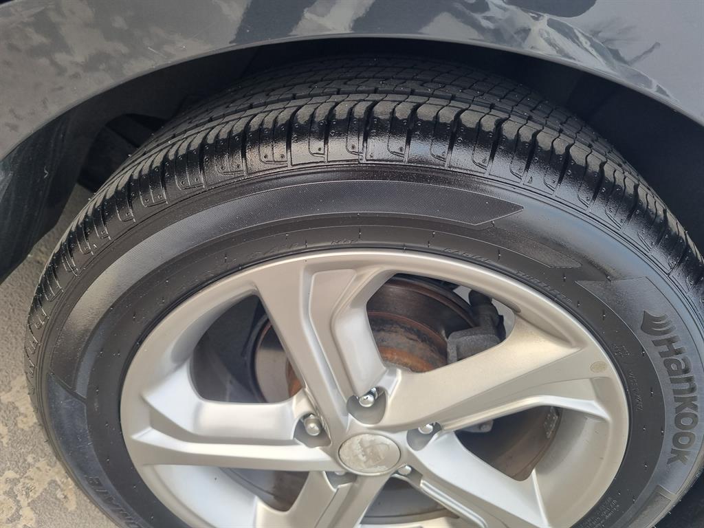 HYUNDAI Sonata - Vista 8