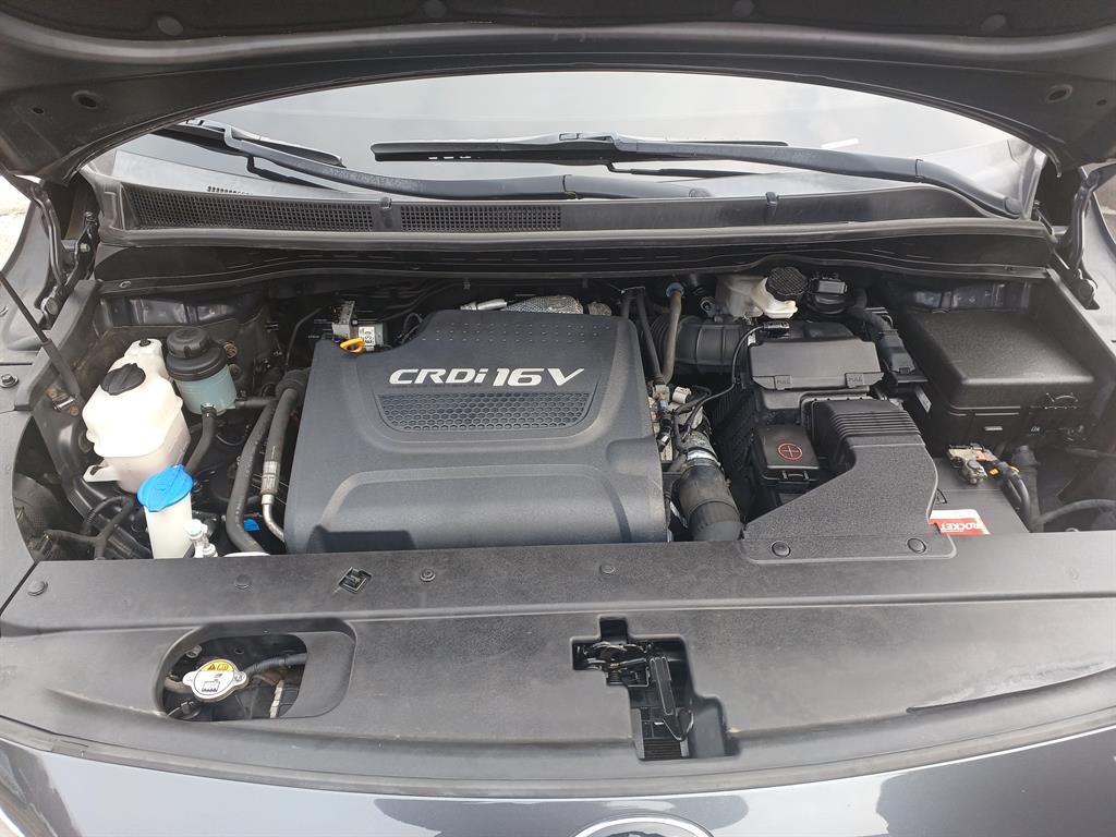 KIA Carnival 2017 Gris - Importación desde Corea - HF Imports Iquique - Foto 19