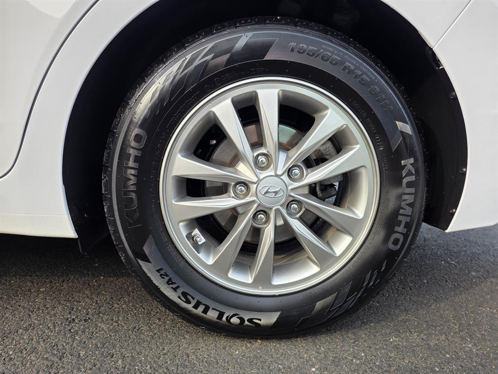 HYUNDAI Avante 2020 Blanco - Importación desde Corea - HF Imports Iquique - Foto 18