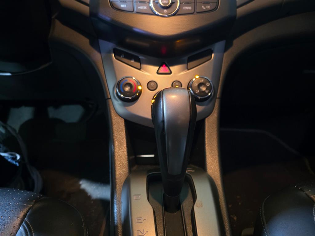 Chevrolet Abeo 2015 Blanco - Importación desde Corea - HF Imports Iquique - Foto 14