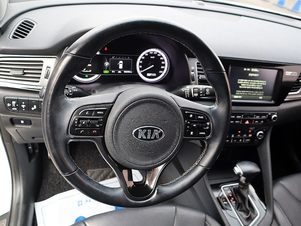 KIA Niro 2017 the color of pearl - Importación desde Corea - HF Imports Iquique - Foto 8