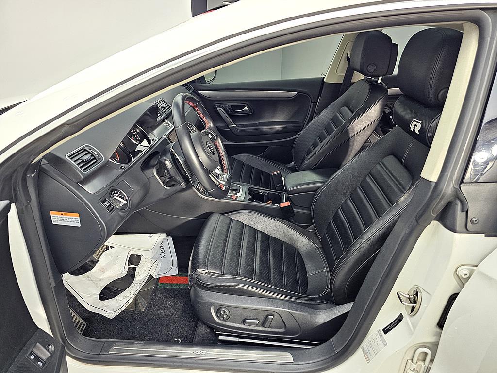 Volkswagen CC - Vista 8