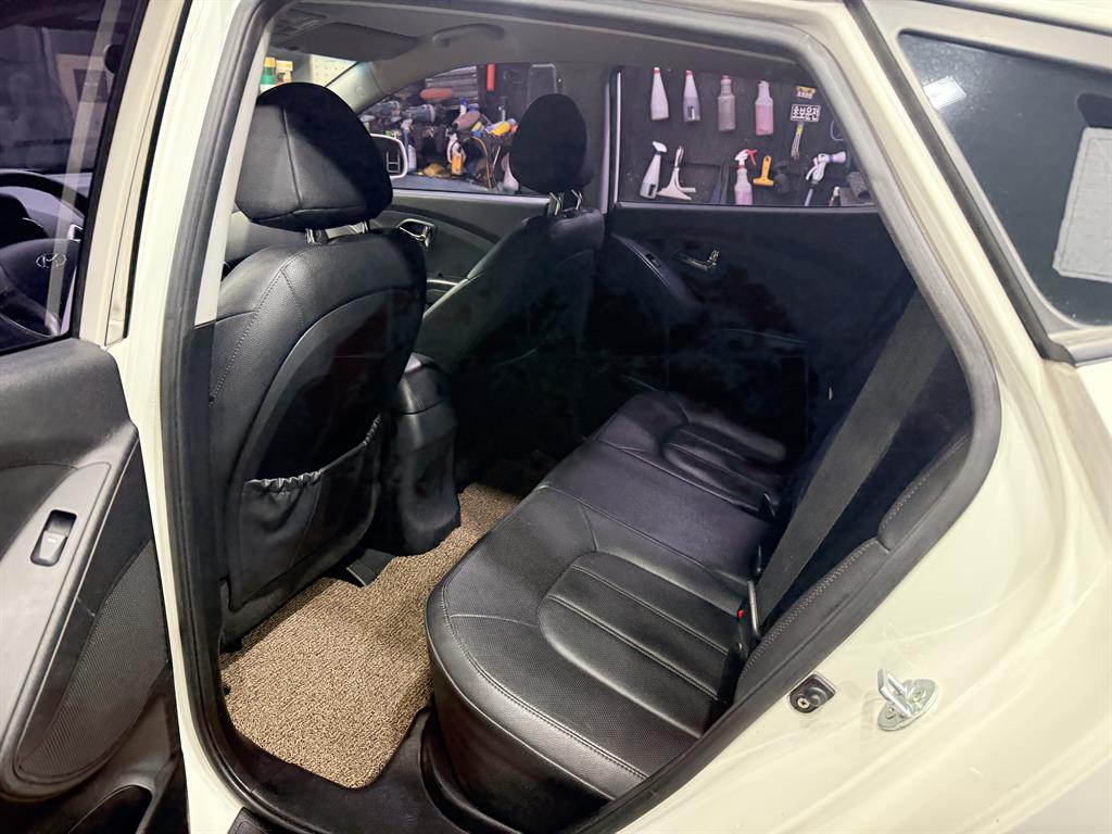 HYUNDAI Tucson - Vista 7