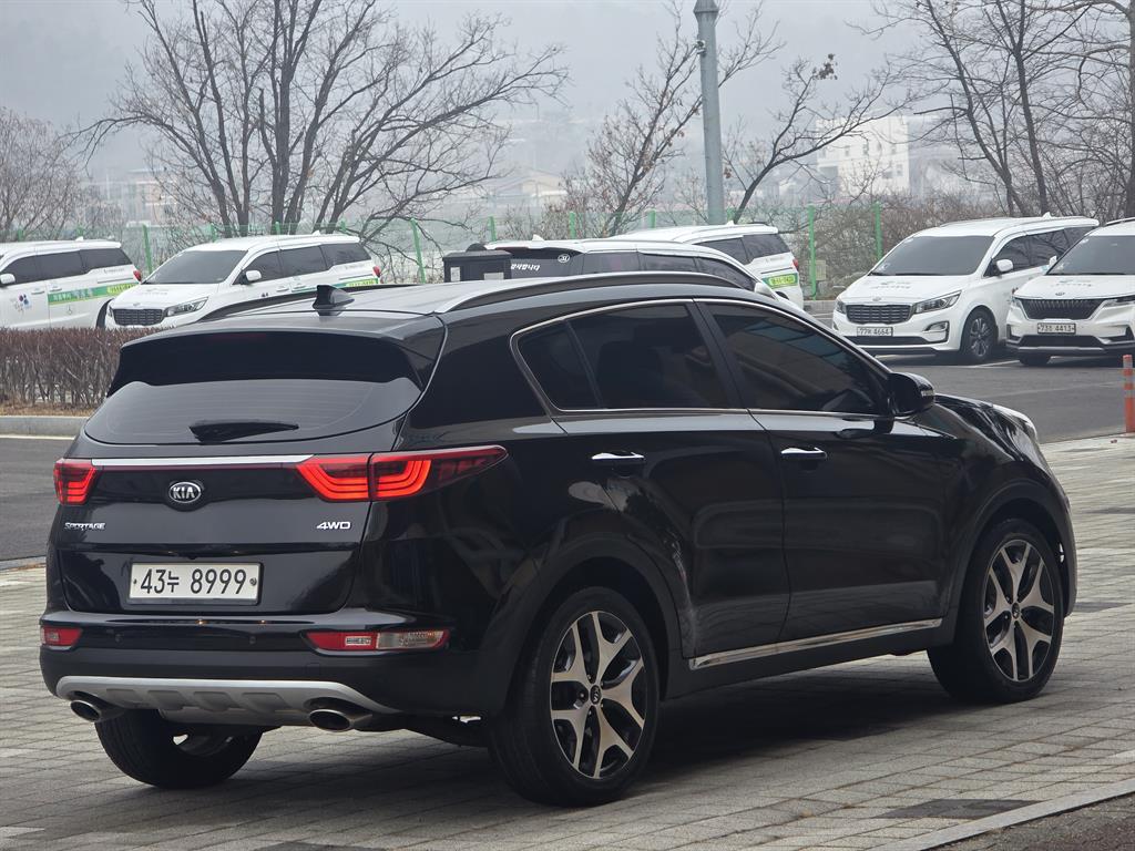 KIA Sportage - Vista 7