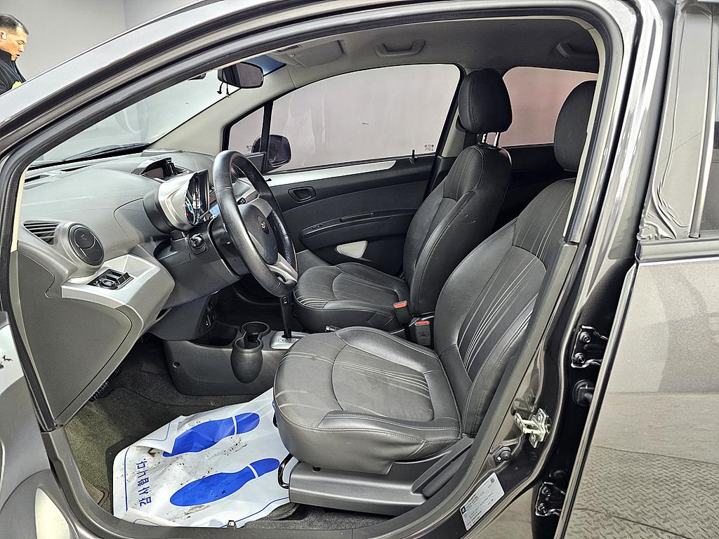 Chevrolet Spark - Vista 8