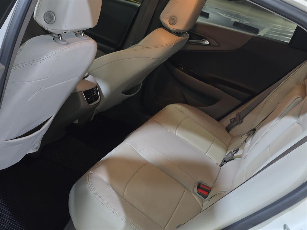 Chevrolet Malibu 2017 Blanco - Importación desde Corea - HF Imports Iquique - Foto 15