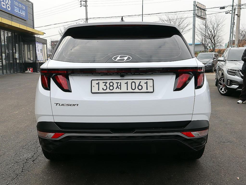 HYUNDAI Tucson - Vista 7