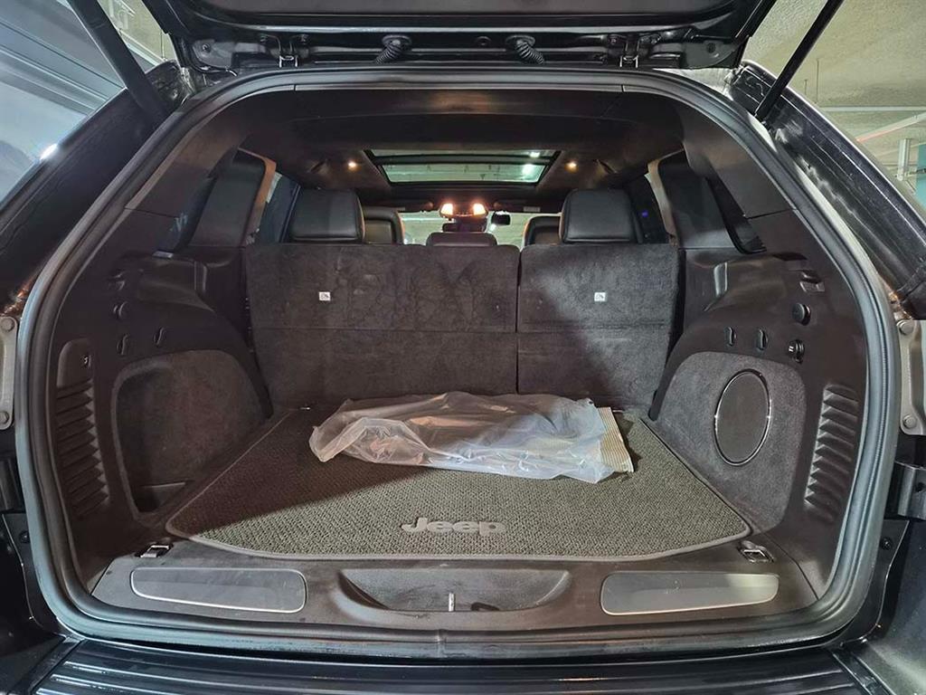 Jeep Cherokee 2018 Gris - Importación desde Corea - HF Imports Iquique - Foto 18