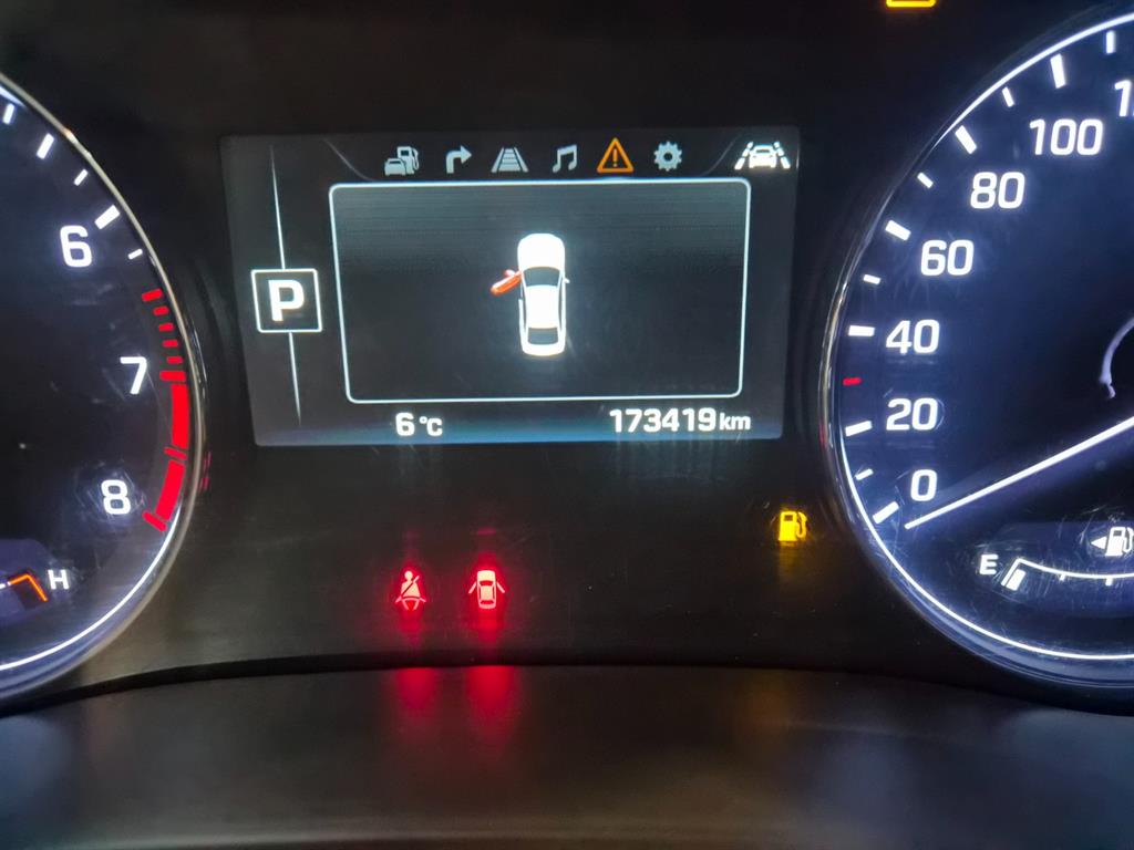 HYUNDAI Genesis 2015 Negro - Importación desde Corea - HF Imports Iquique - Foto 14