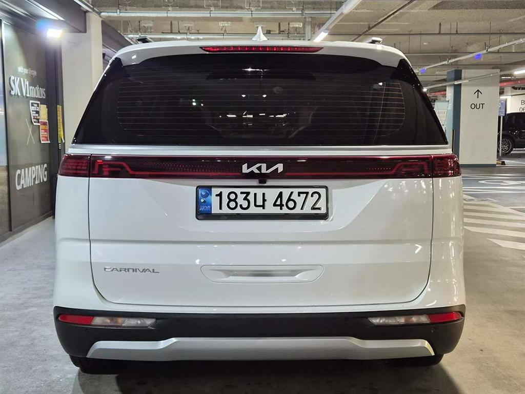 KIA Carnival - Vista 5