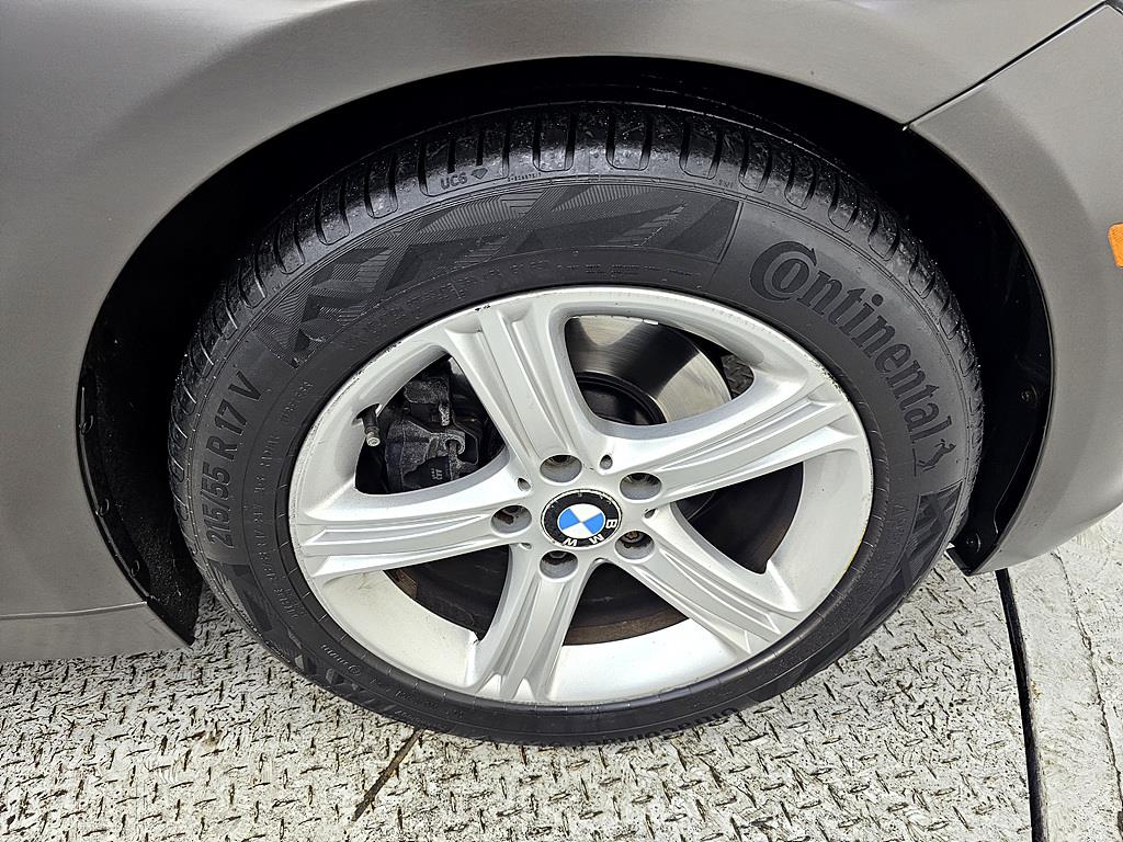 BMW 3 series 2013 Negro - Importación desde Corea - HF Imports Iquique - Foto 20