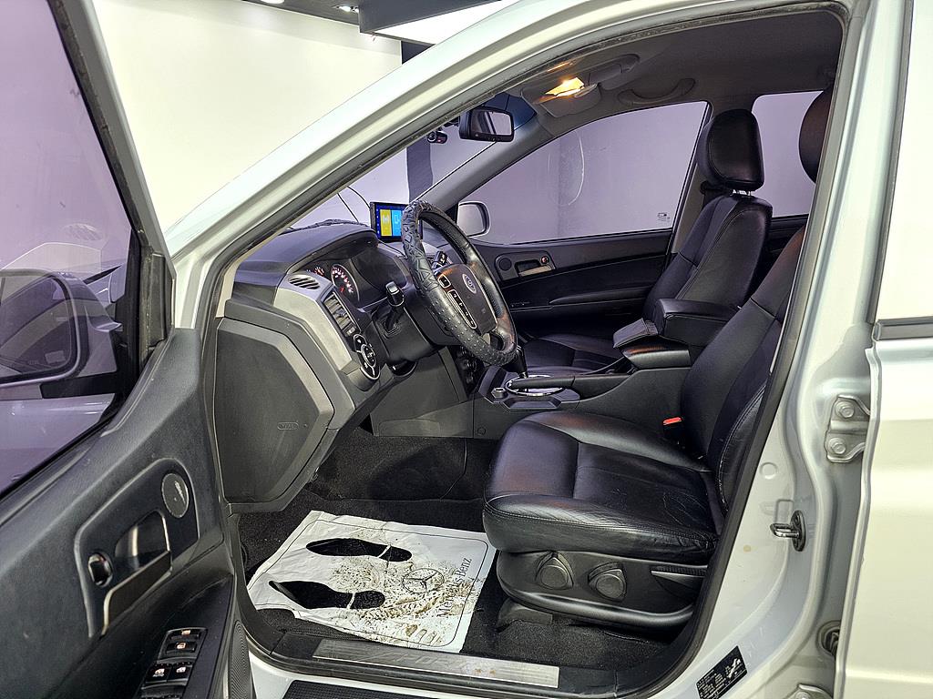 Ssangyong Korando - Vista 8