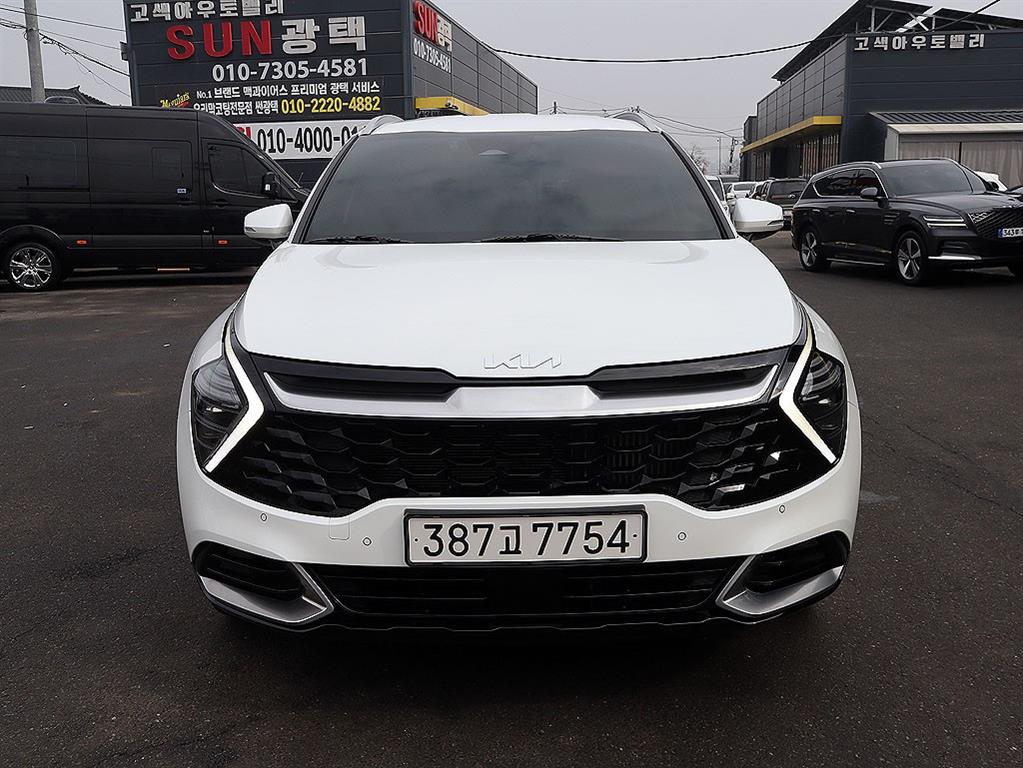 KIA Sportage 2022 Blanco - Importación desde Corea - HF Imports Iquique - Foto 1