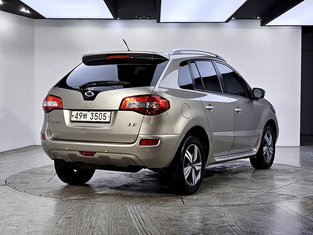 SAMSUNG QM5 - Vista 4