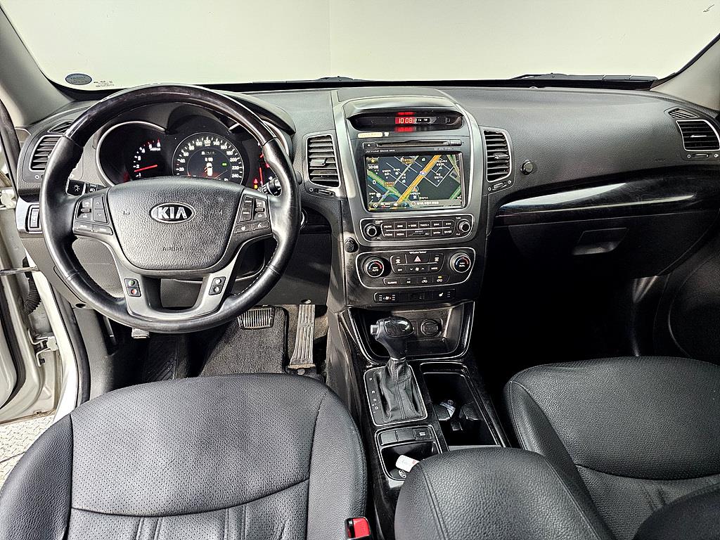 KIA Sorento - Vista 5