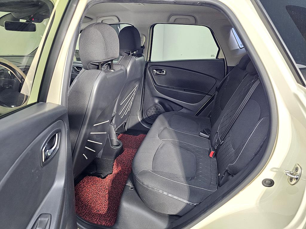 SAMSUNG QM3 - Vista 9